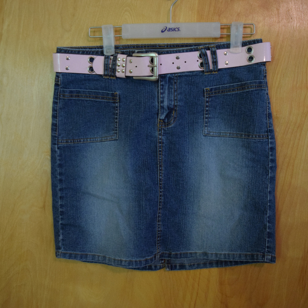 Angels juniors size 13 skirt